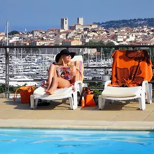 **** Apartmanhotel Resideal Franciaország